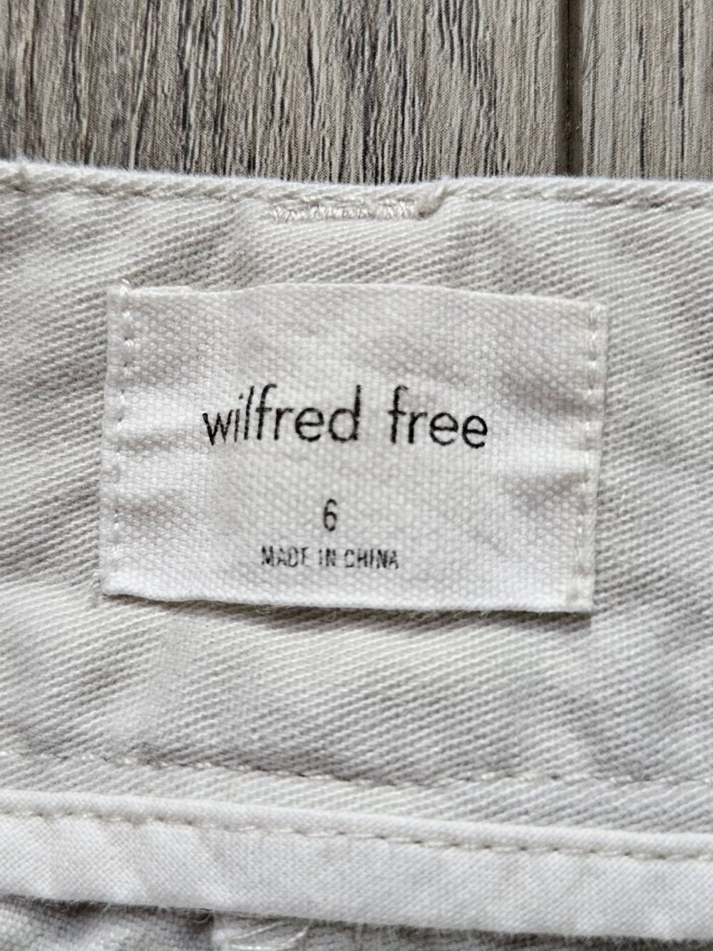 Aritzia Wilfred Free Womens Size 6 Off White Pleated Cotton Chino Pants Bone 6 - Picture 7 of 10